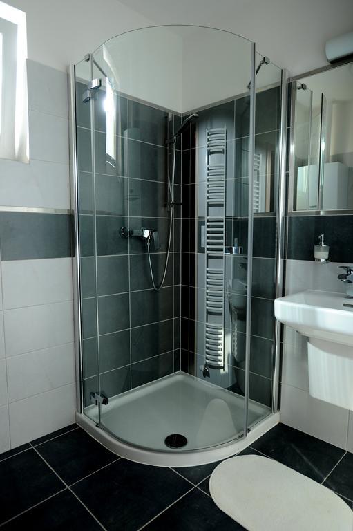 Black Bridge Hotel Apartment Prague Room photo